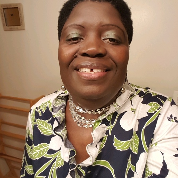 Meet your Posher, Maria - Picture 1 of 1