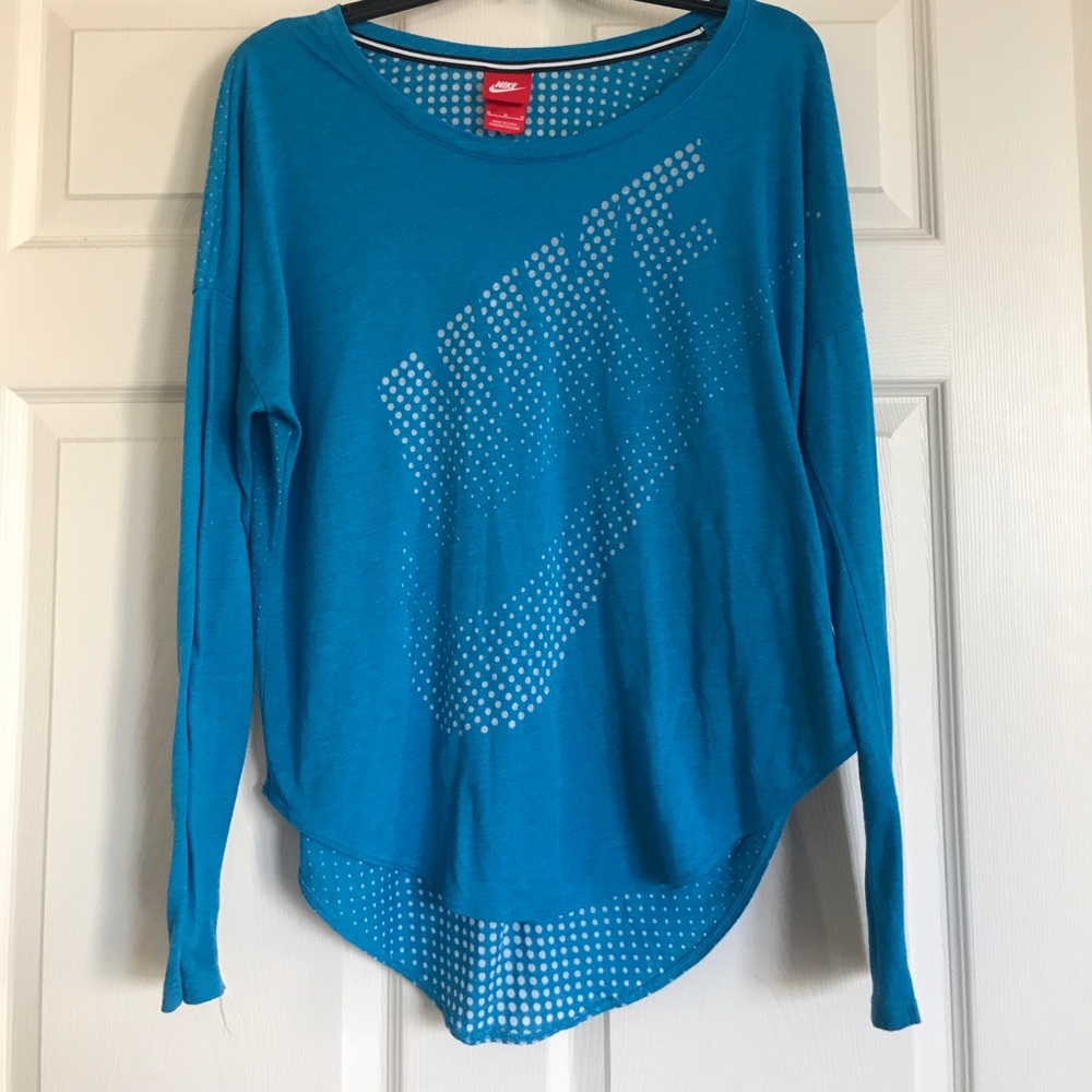 Gently used Nike long sleeve