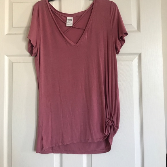 PINK tee - Picture 1 of 3