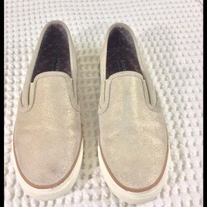 Sperry top sider seaside women's slip on sneaker 9