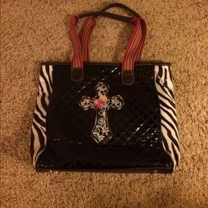 Cute and stylish tote!