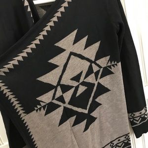 staccato Sweaters - Women’s Aztec Print Cardigan staccato Sweaters - Women’s Aztec Print Cardigan