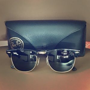 Authentic Ray-Ban Clubmaster Classic sunglasses!