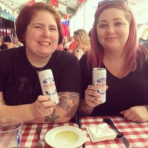 Meet your Posher, Casey