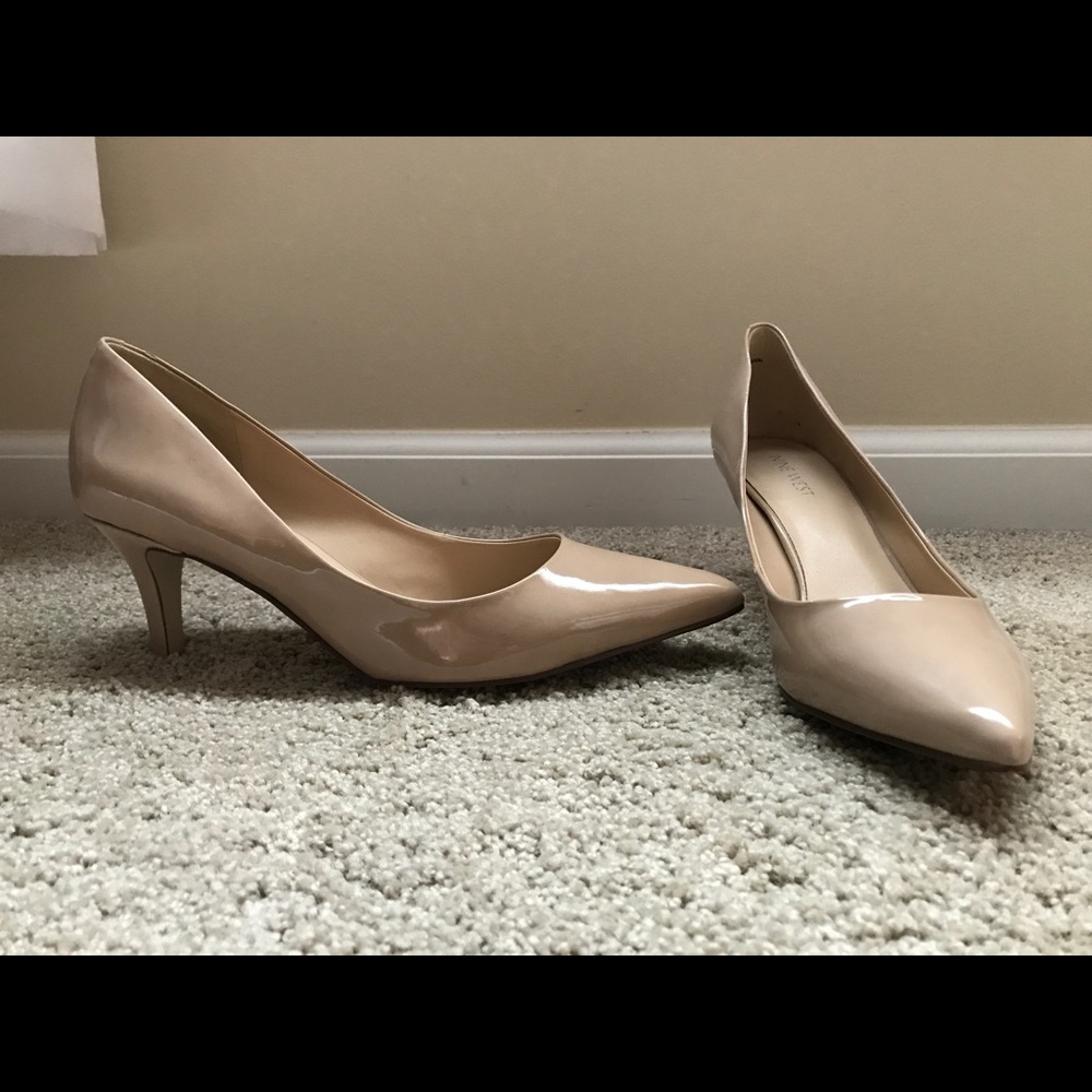 NINE WEST Pointed Toe pumps 👠