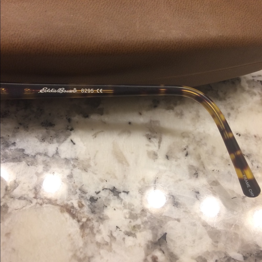 Eddie Bauer Glasses - Picture 5 of 8
