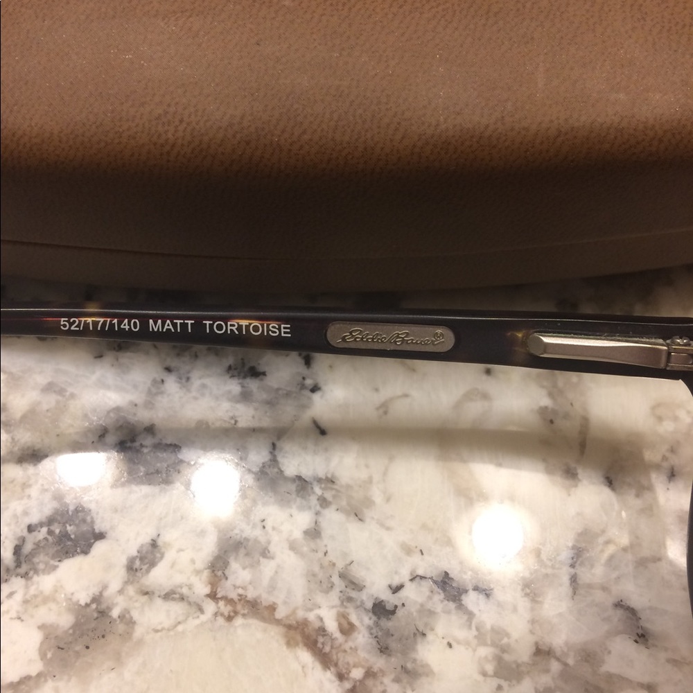 Eddie Bauer Glasses - Picture 4 of 8