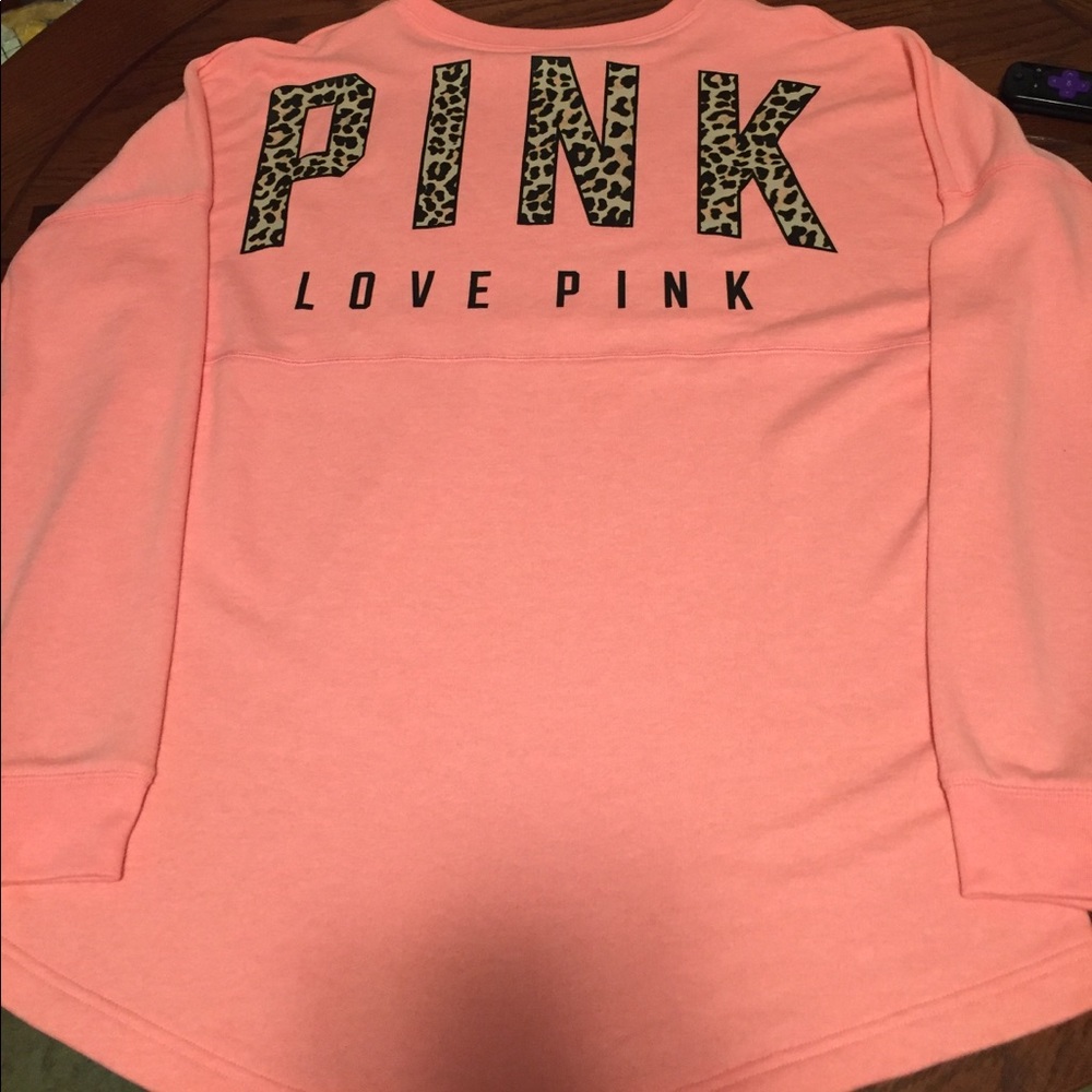 Nwt HTF cheetah crew