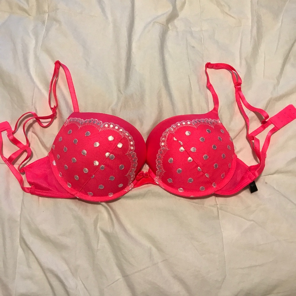 Hot pink bra L
