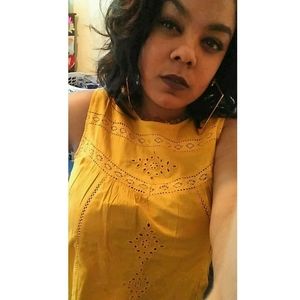 Meet your Posher, Angela