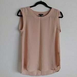 Sleeveless blouse