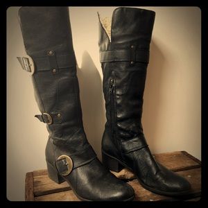 Diba Knee-high Fleece-lined Leather Winter Boots
