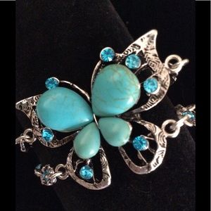 PRETTY BUTTERFLY 🦋 BRACELET NWOT!!!