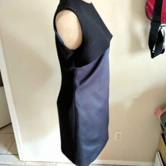 Stunning Balenciaga Navy & Black Cocktail Dress - Picture 4 of 8