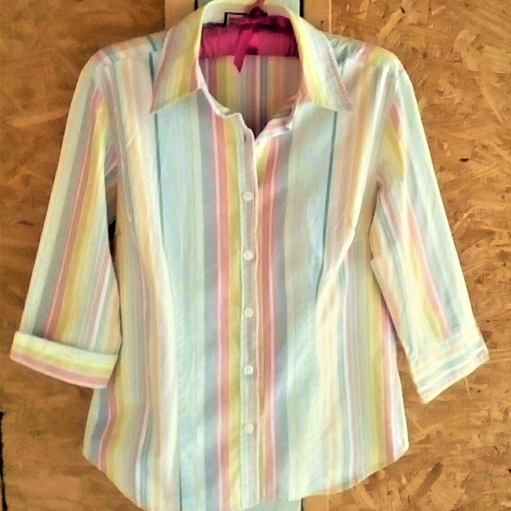 Vintage 90's Pastel Stripe 3/4 Sleeve Cute  Shirt