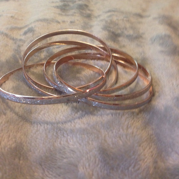 Bracelet - Picture 2 of 3