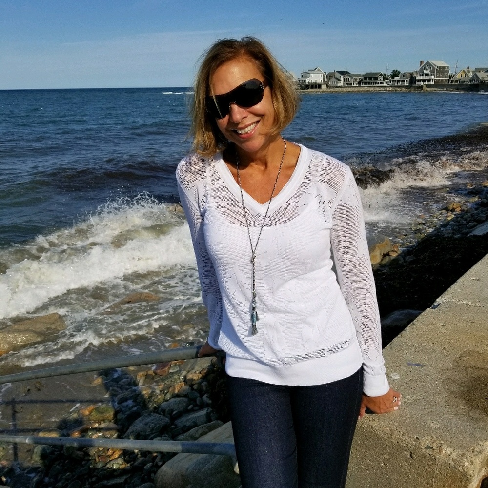 Meet your Posher, Laurie