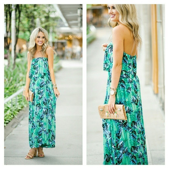 Floral Tiered Flounce Maxi Dress - Picture 4 of 4