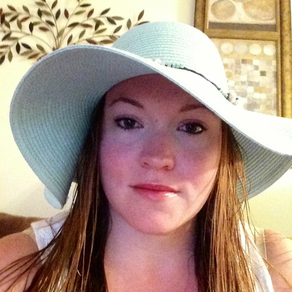 Meet your Posher, Cassie