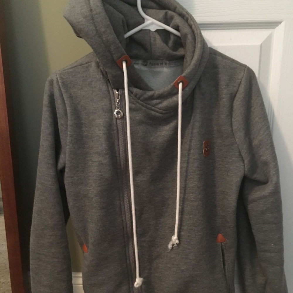 NWOT Apparel classic hoodie with leather accent
