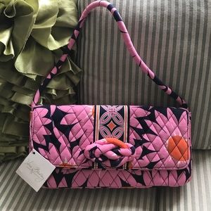 🎄 NWT Vera Bradley Knot Just A Clutch Holidays