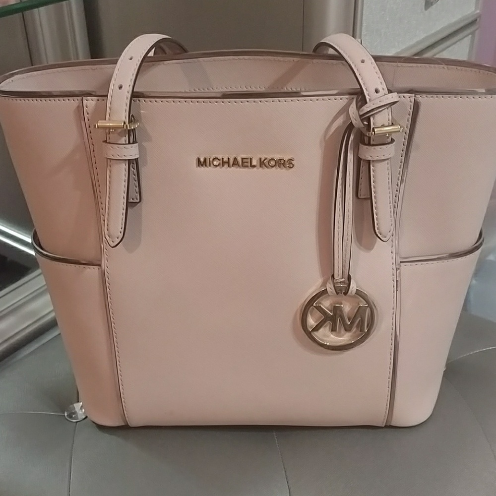 Michael Kors Tote