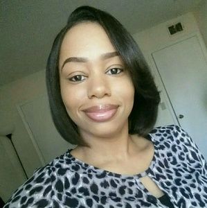 Meet your Posher, Markia