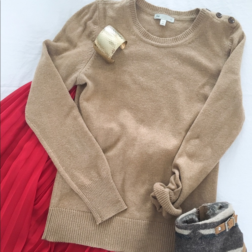 Gap - Luxe Camel Sweater
