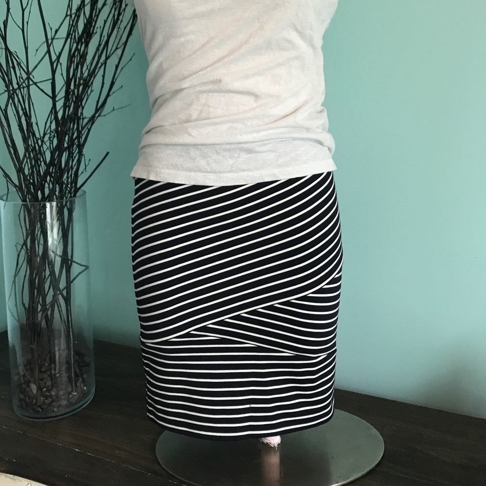 Ann Taylor LOFT Nautical Striped Bodycon Mini XS