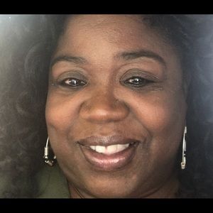 Meet your Posher, Tonya