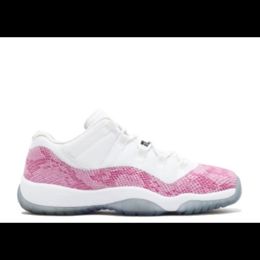 Women's Air Jordan's - Picture 5 of 8