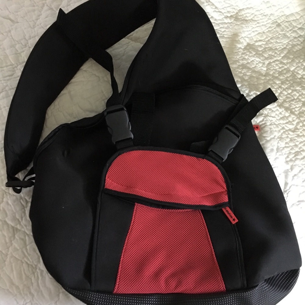 Sexy hair concepts stretch shoulder pack