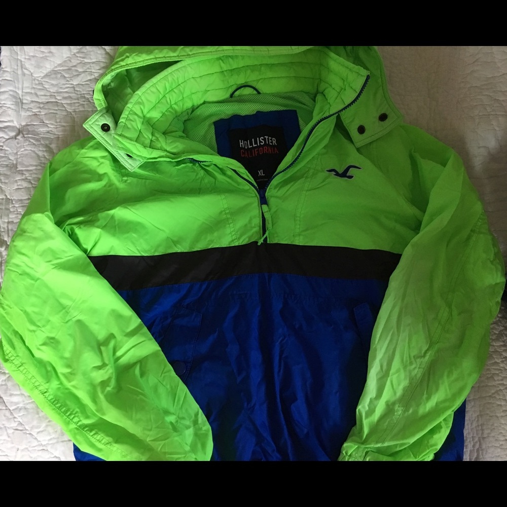 Hollister windbreaker with hood