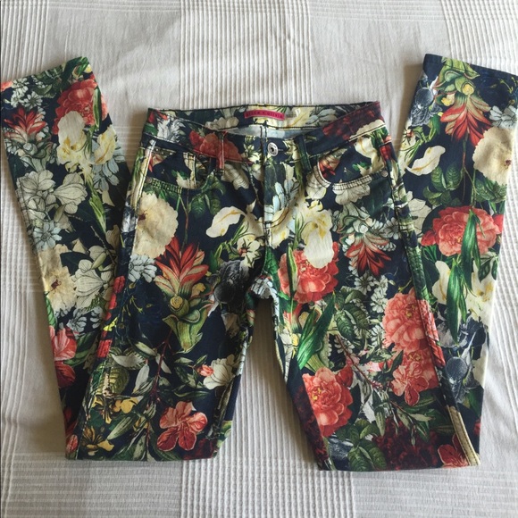 Alice + Olivia Denim - Alice & Olivia Floral Skinny Jeans
