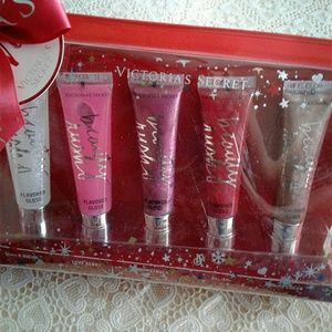 Victoria Secret lip gloss set