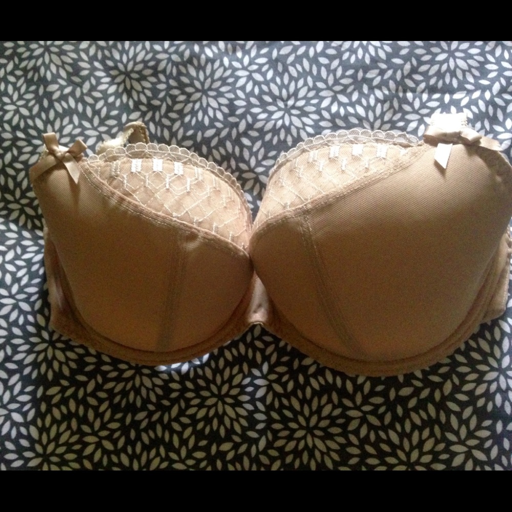 Flirtelle Nude Bra