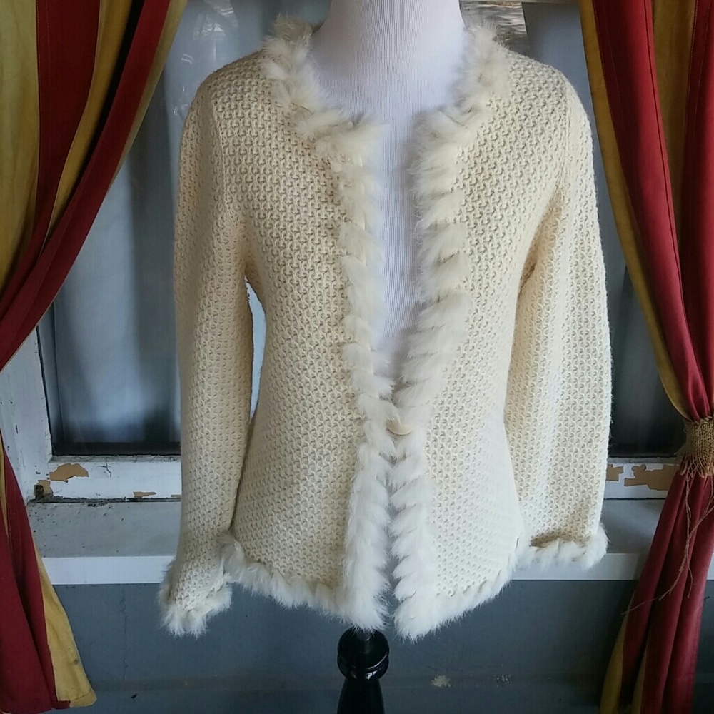 Jones New York beautiful cardigan Cream Wool, Rabbit hair Size PP Sweater Womans
