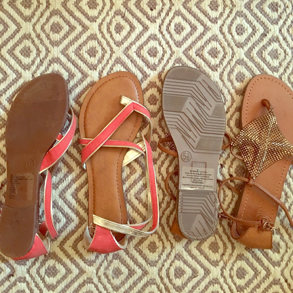 2 pairs of sandals