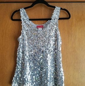 Sequin tank