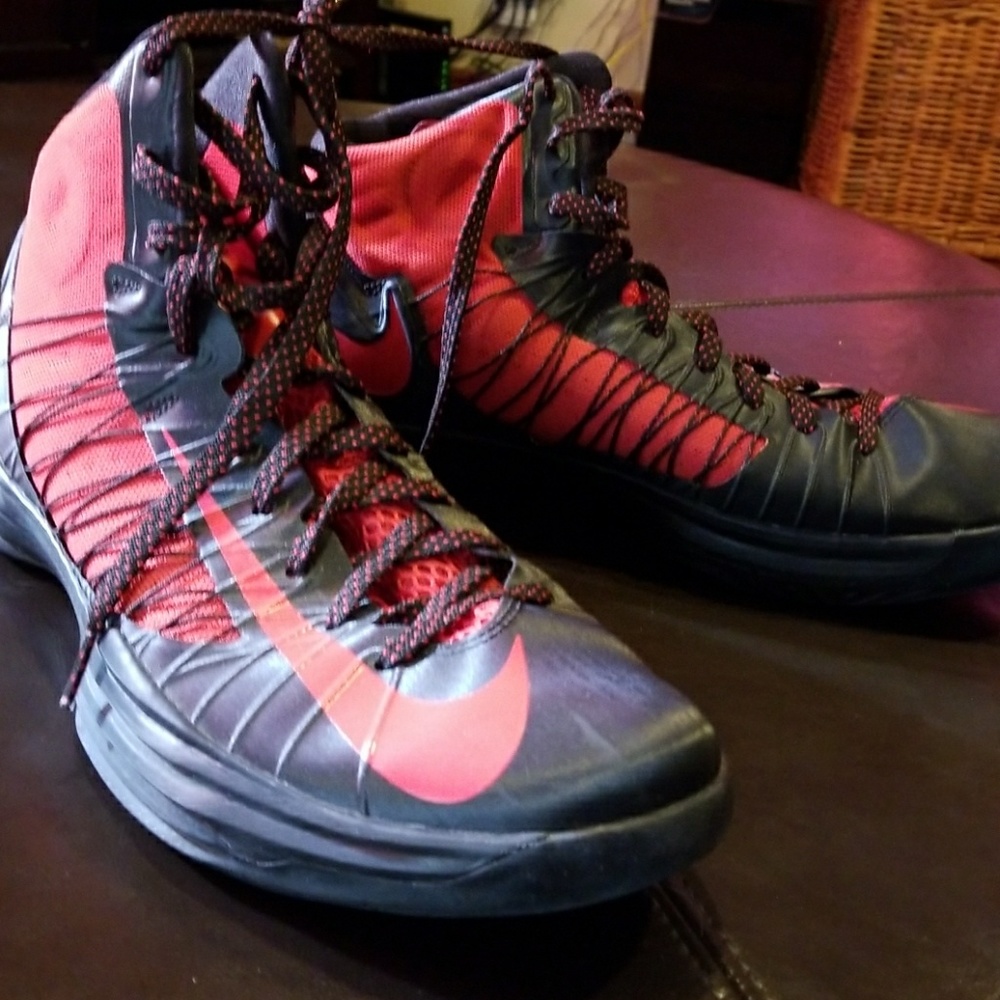 Nike hyperdunk size 13