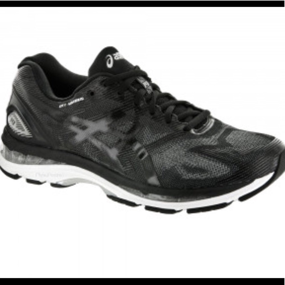 Men’s Asics Athletic Shoe