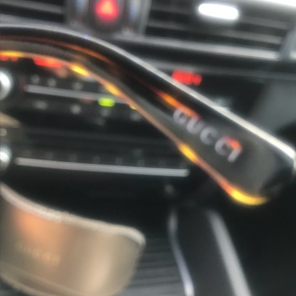 Gucci Sunglasses - Picture 5 of 5