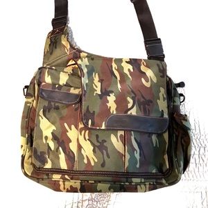 Diaper Dude Camo Messanger Bag