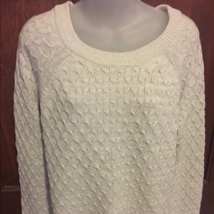 ๐๐Cozy Old Navy sweater NWT๐๐ ๐๐Cozy Old Navy sweater NWT๐๐