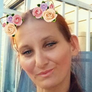 Meet your Posher, Joni