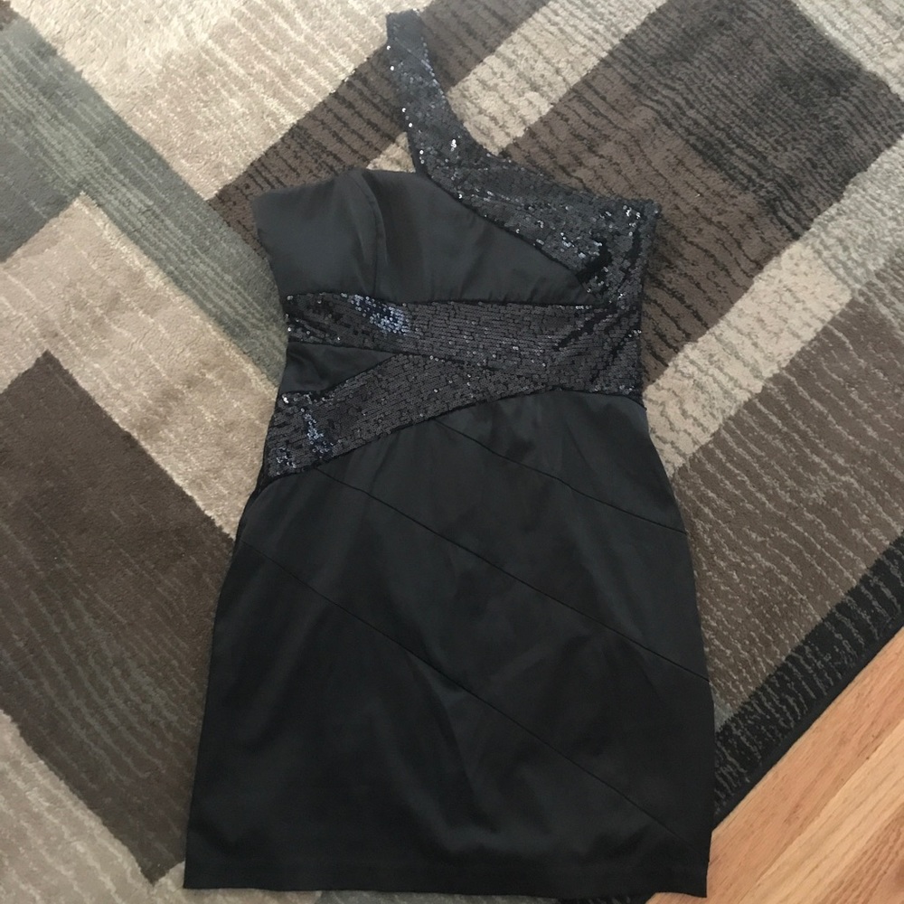Bisou Bisou one shoulder cocktail dress size 12