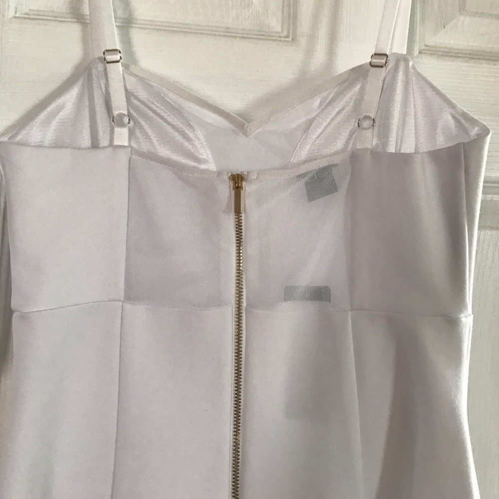Dress - Picture 2 of 4