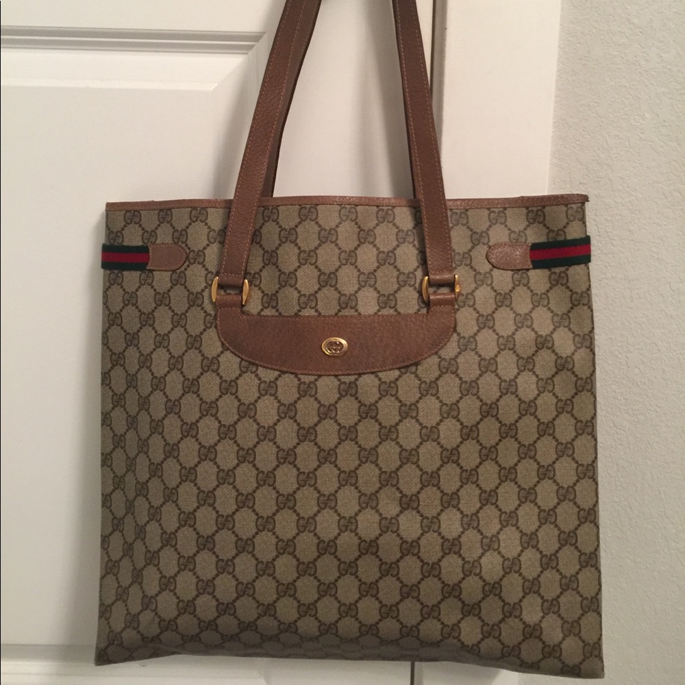 *****sold on another site*****Gucci tote