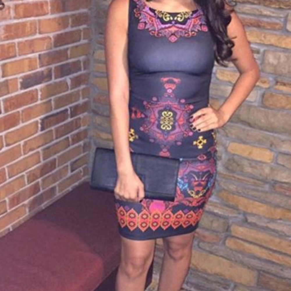 Black print Bebe dress