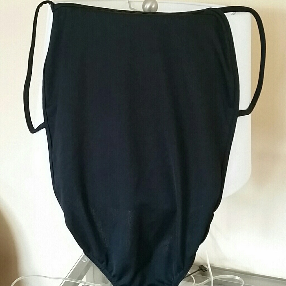 MISSGUIDED BLACK BODYSUIT